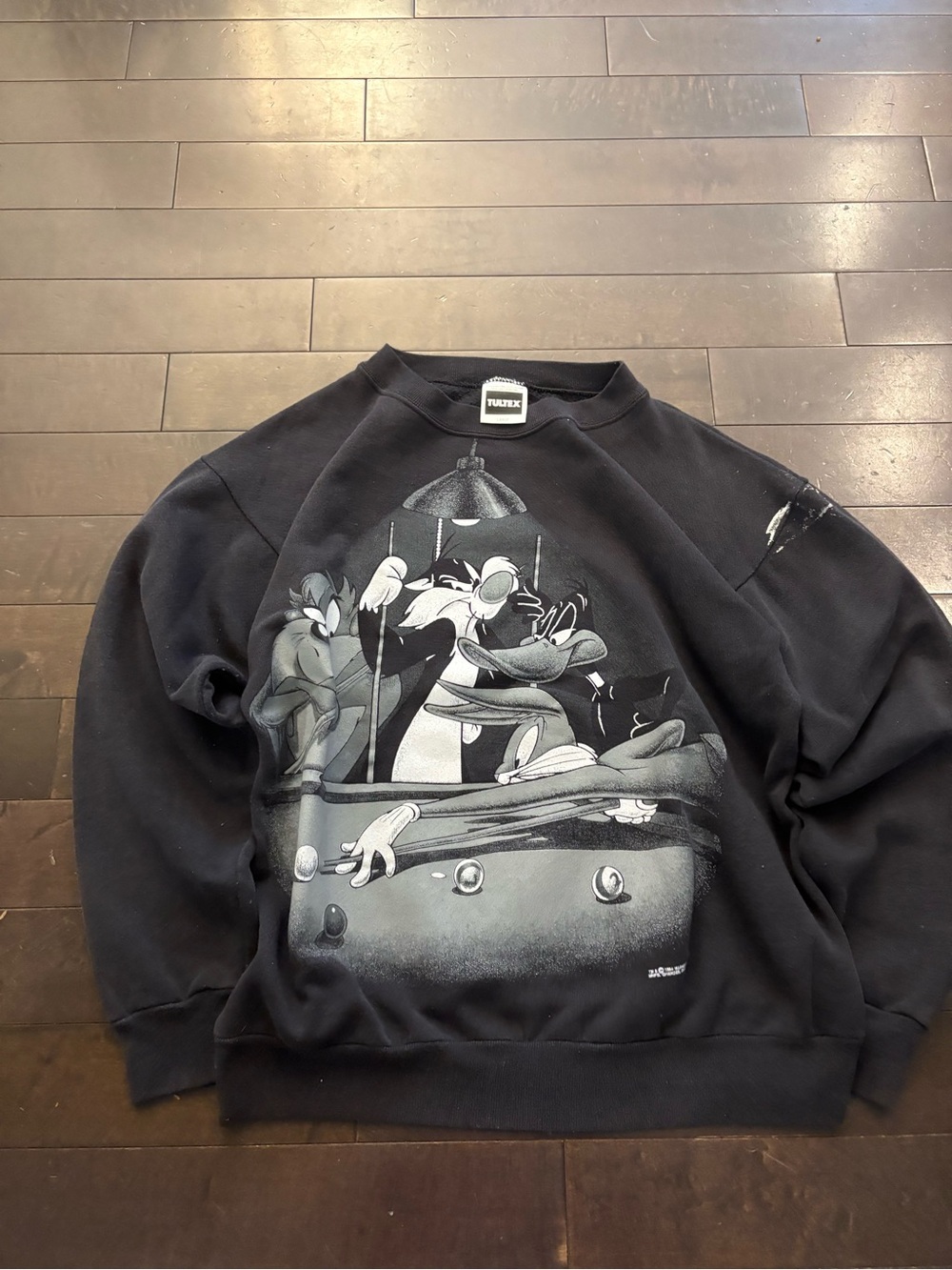 Vintage looney tunes crew neck